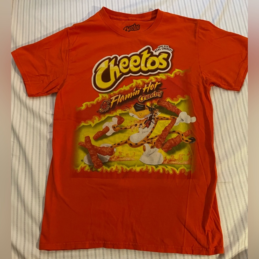 4 pc BUNDLE PACK of Graphic Tees